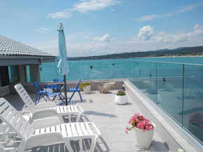 Sea Dream Apartment above the sea with a private beach